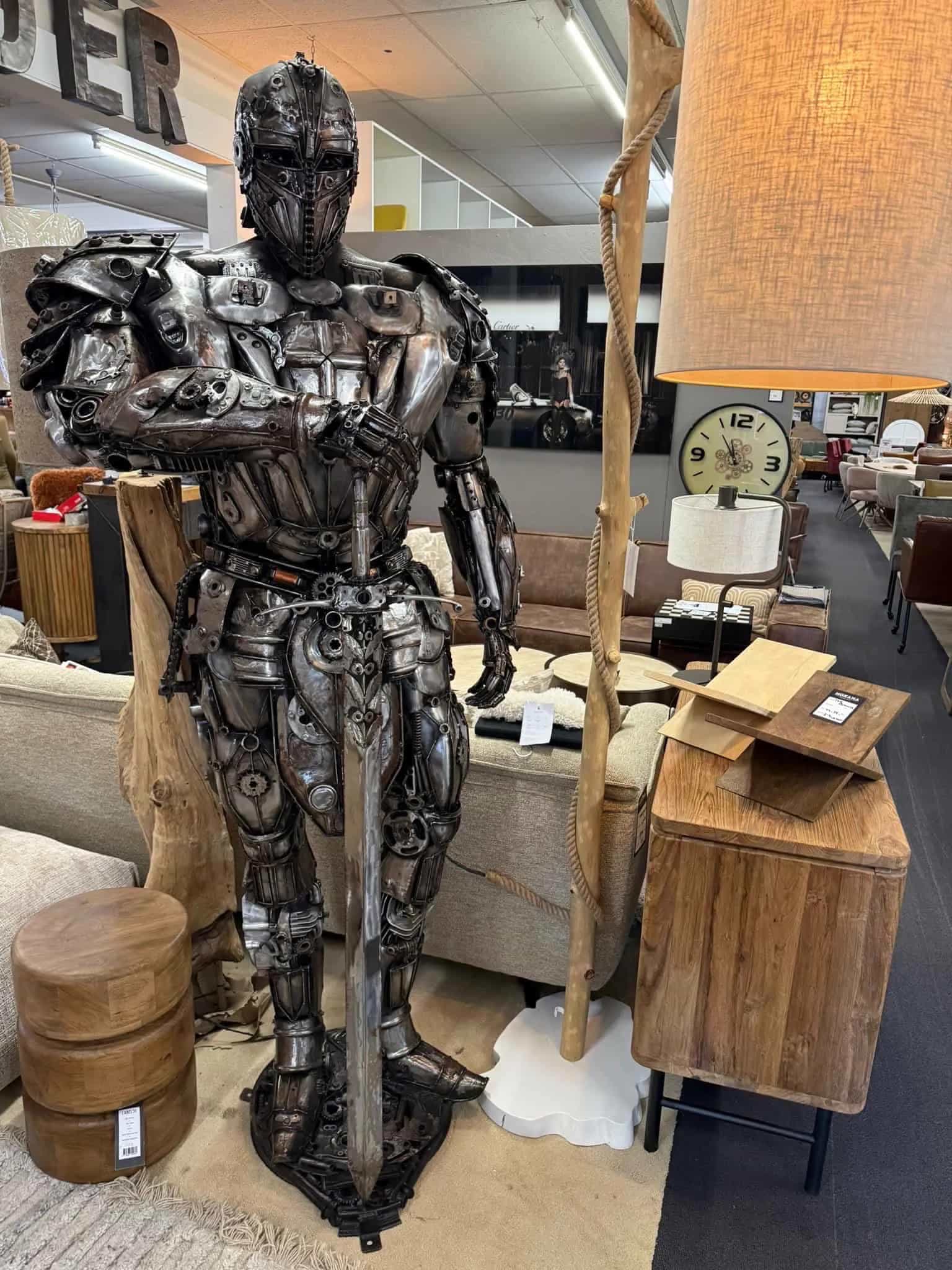Soldaat metaal kunstwerk