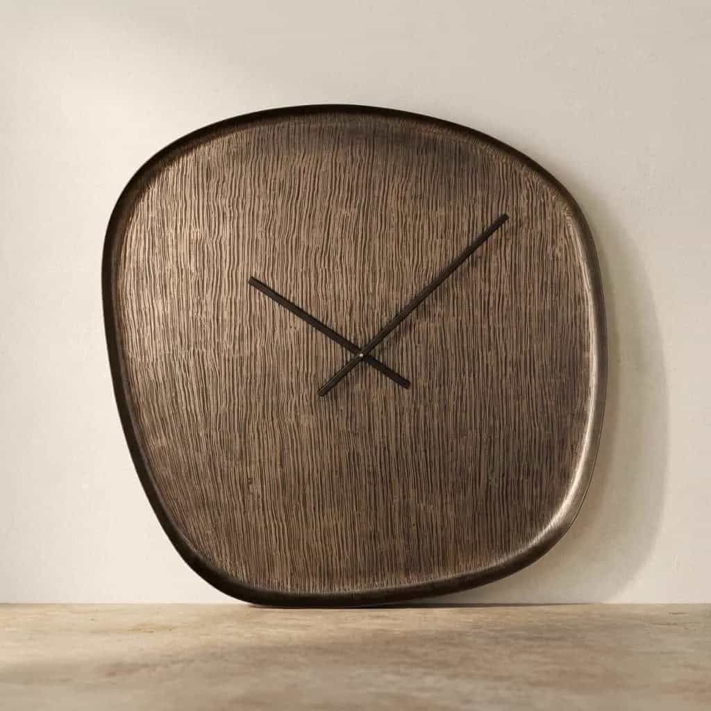 Klok Nuvani bronze