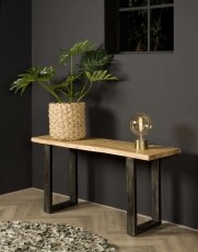 Tower Living Urbania sidetable