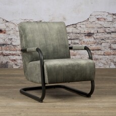 Stoere fauteuil Riva in een zachte fluwelen stof.