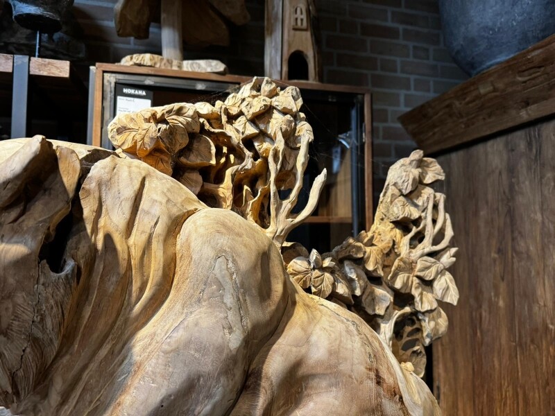 Sculptuur teakhout robuuste houten dieren