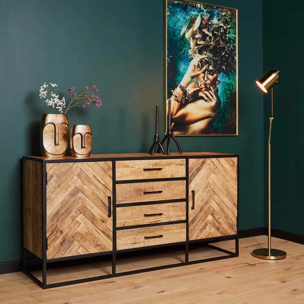 Mangohouten dressoir met zwart metalen frame en vintage uitstraling