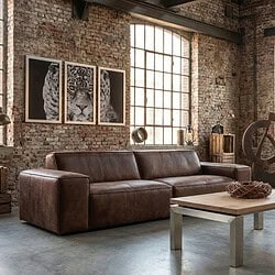 Leren bank bankstel industriële woonstijl zwart leren modern interieur barkrukken hout zwart metalen frame.