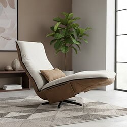 Design leren relaxfauteuil in beige en bruin, modern interieur met grote plant en geometrisch tapijt, perfect voor luxe woonruimte en comfortabele zithoek.
