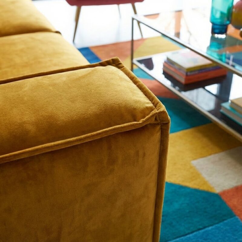 Bank La Maison | Okergeel