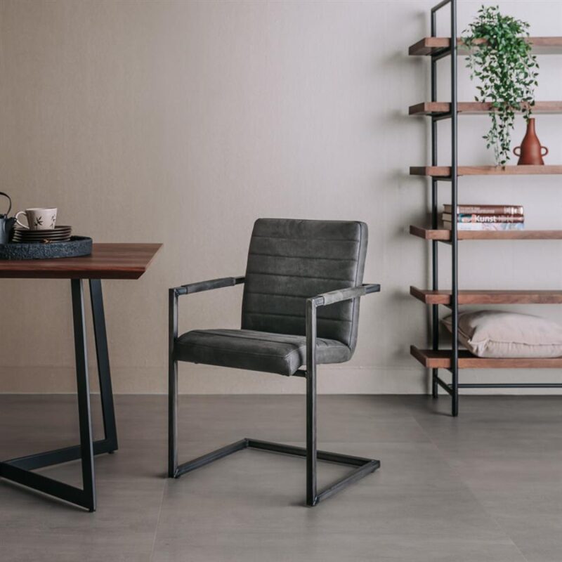 Rocca Armstoel – Bull anthracite