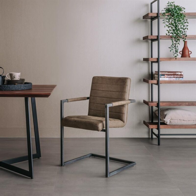 Rocca Armstoel – Bull green