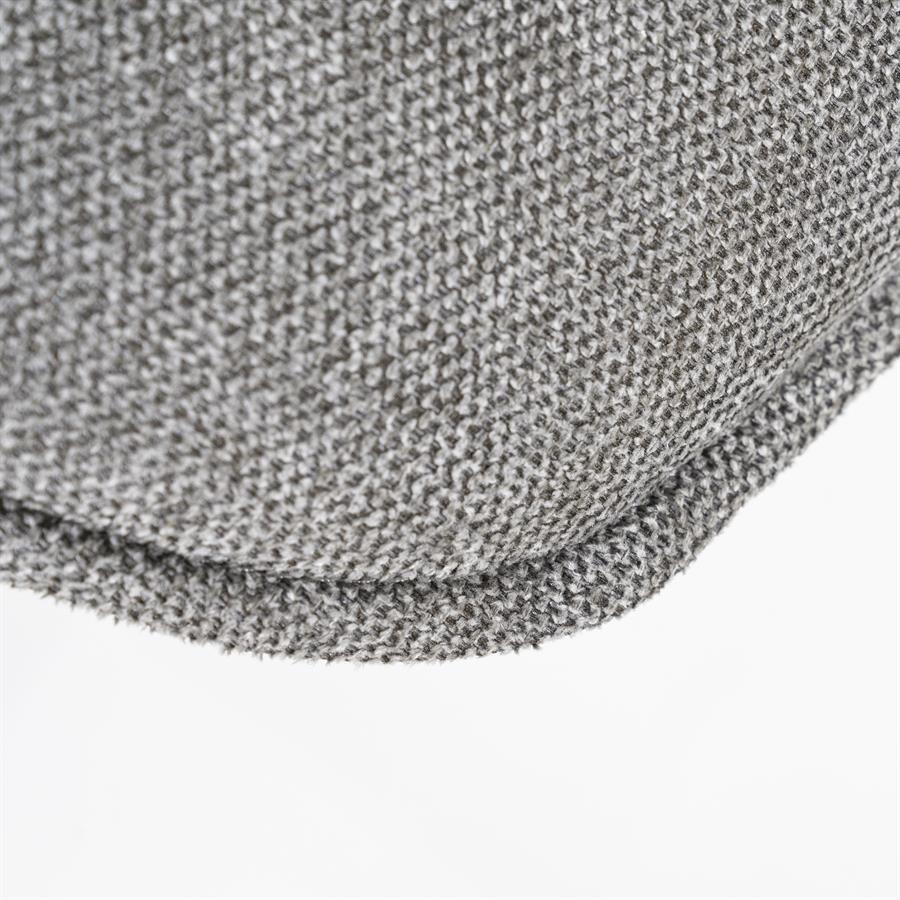 Boy – grey