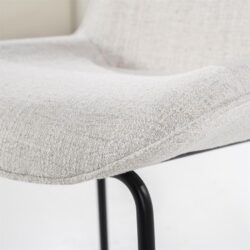 Base – beige