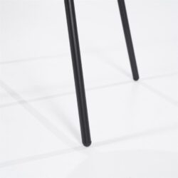 Base – brown