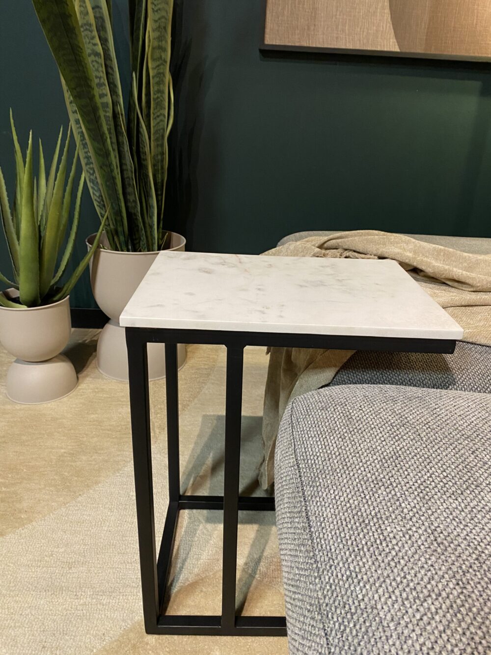 Slider Nova White marble