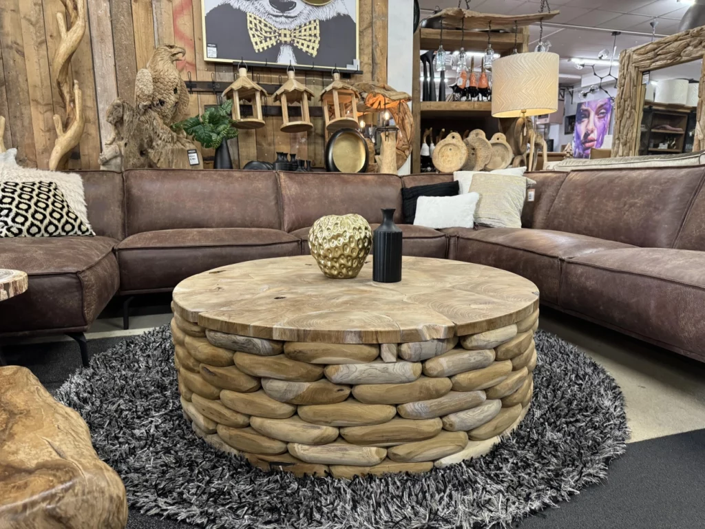 Salontafel Sem massief teak stukken uniek.