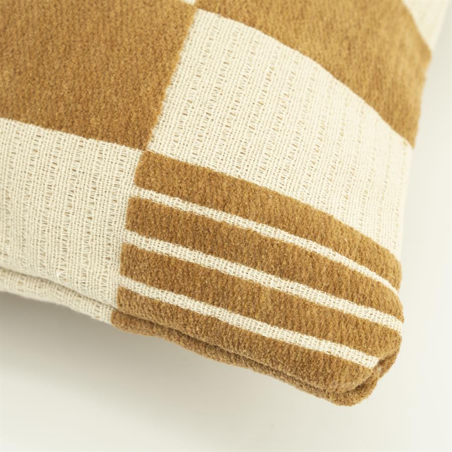 Pillow Twist 45×45 cm – mustard