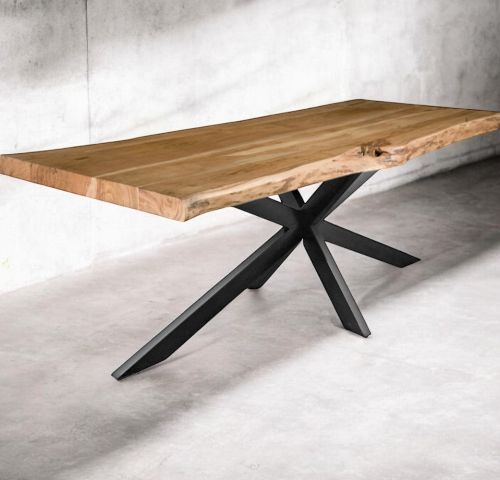Live edge boomstam eetkamertafel met metalen spinvoet