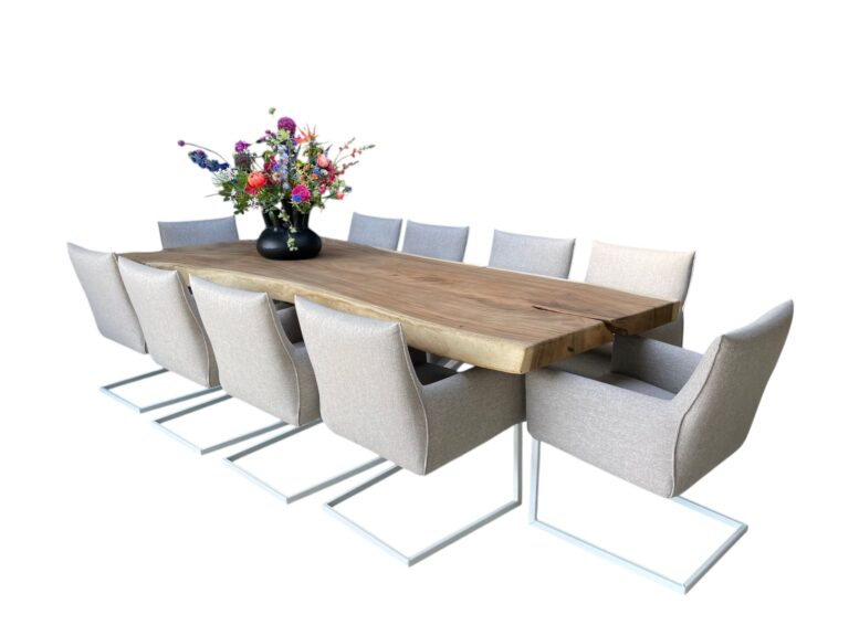 Suarhouten boomstamtafel outdoor met witte V poot