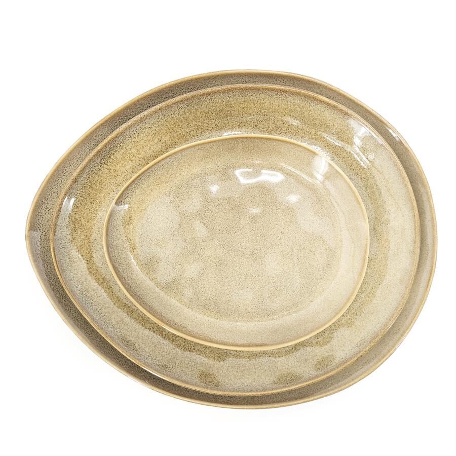 Dinner plate Daze – light brown
