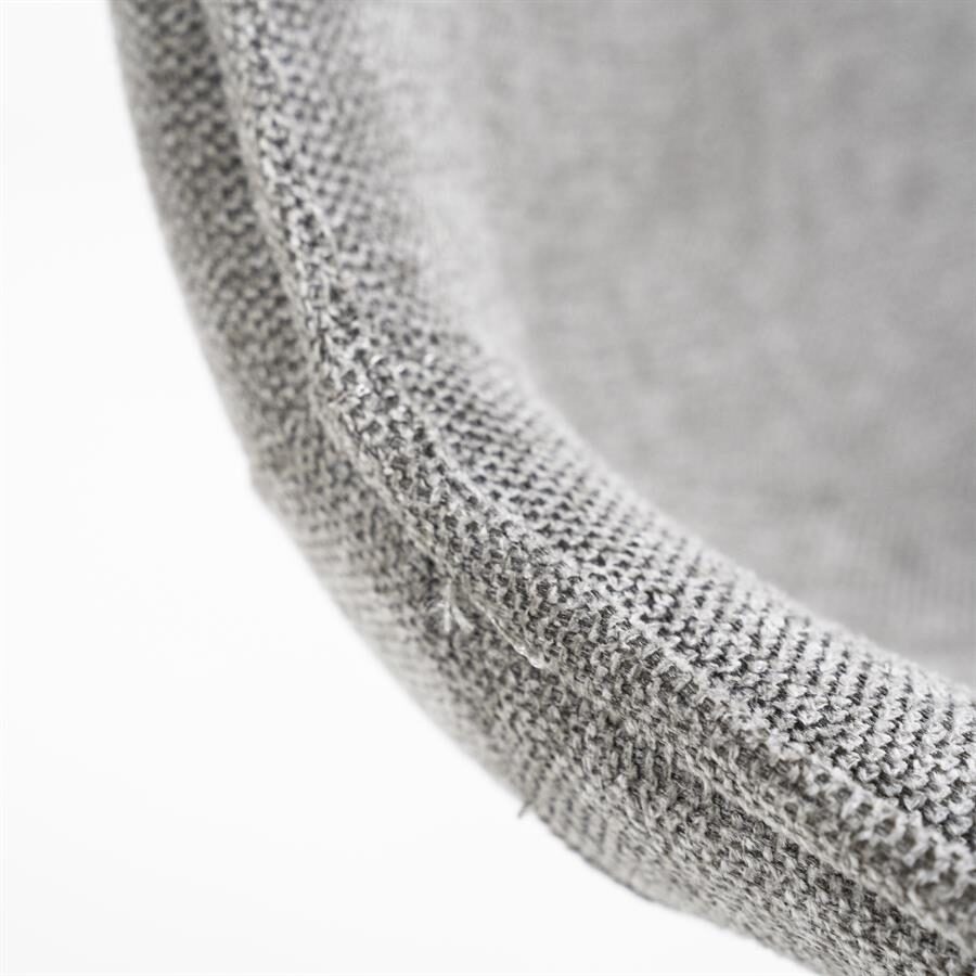 Boy – grey