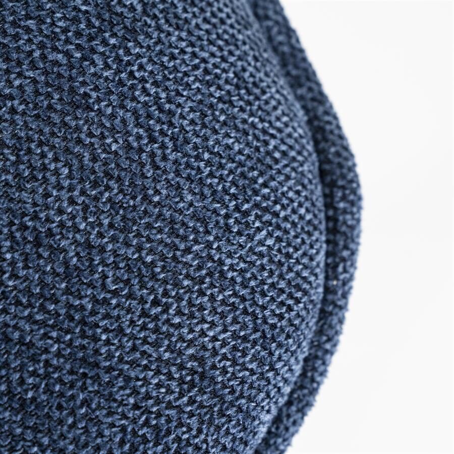 Boy – blue