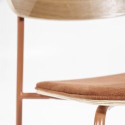 Chair Skola – terracotta