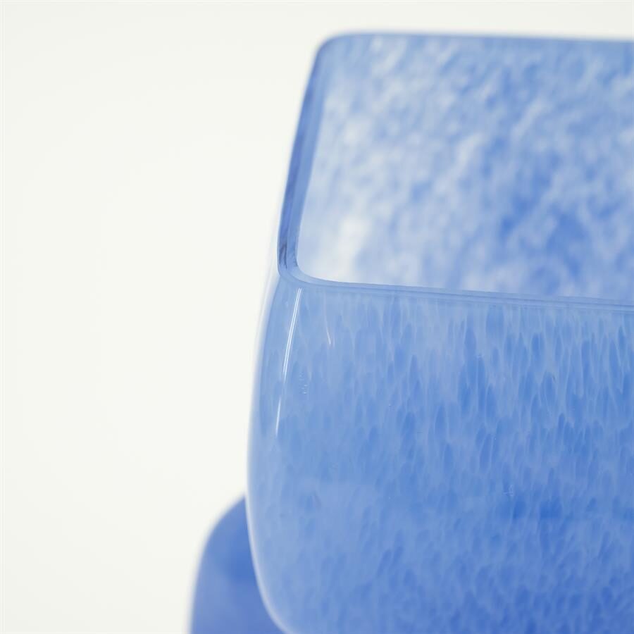 Batu – blue