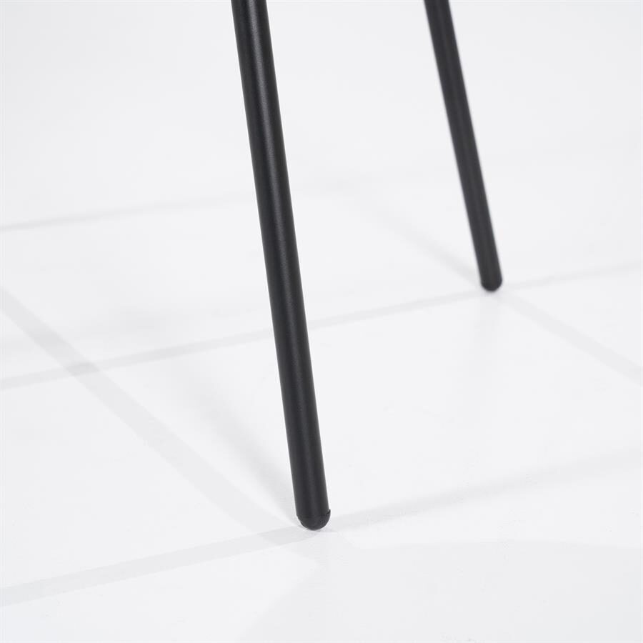 Base – brown