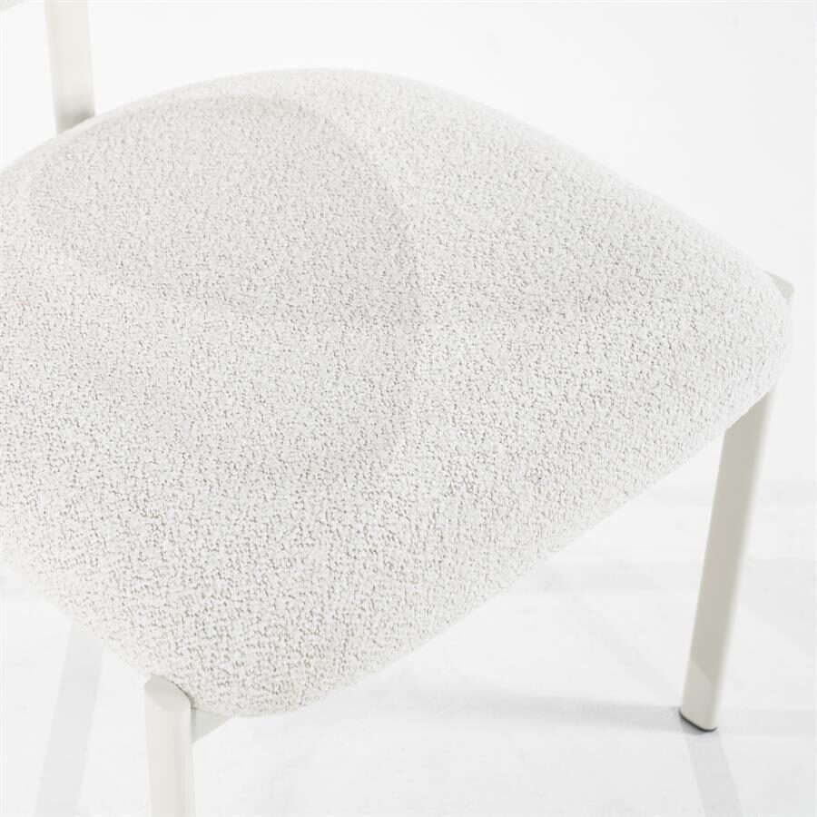 Daybreak – beige