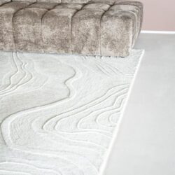 Soil 190×290 cm – off white