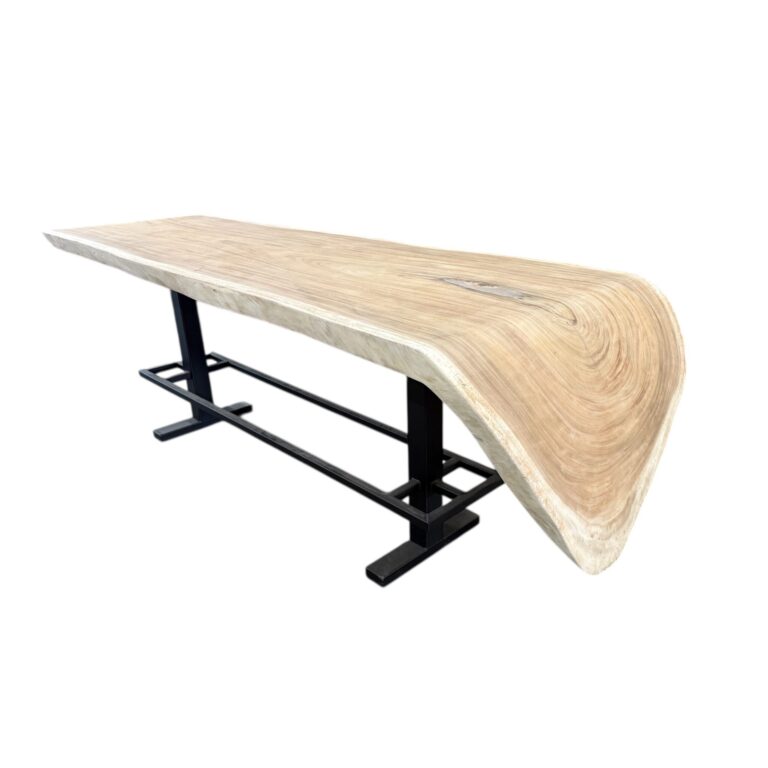 Boomstam bartafel met doorlopend watervalblad