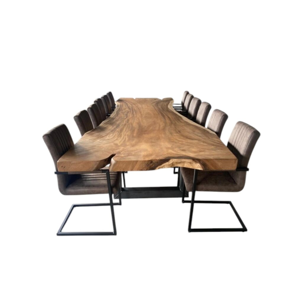 Boomstamtafel suarhout massief houten eettafel bij Mokana Meubelen