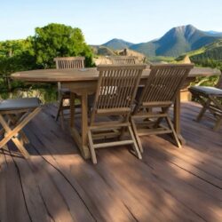 Uitschuif eettafel teak + 6 stoelen