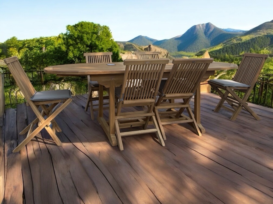 Uitschuif eettafel teak + 6 stoelen