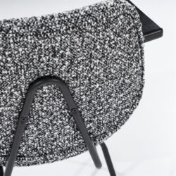 Stoel Jon met arml – zwart Maywood