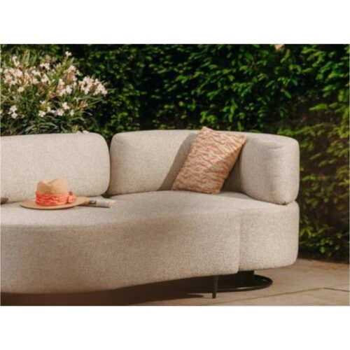 Bank Milaan Outdoor sfeerbeeld buiten comfortabel bankstel