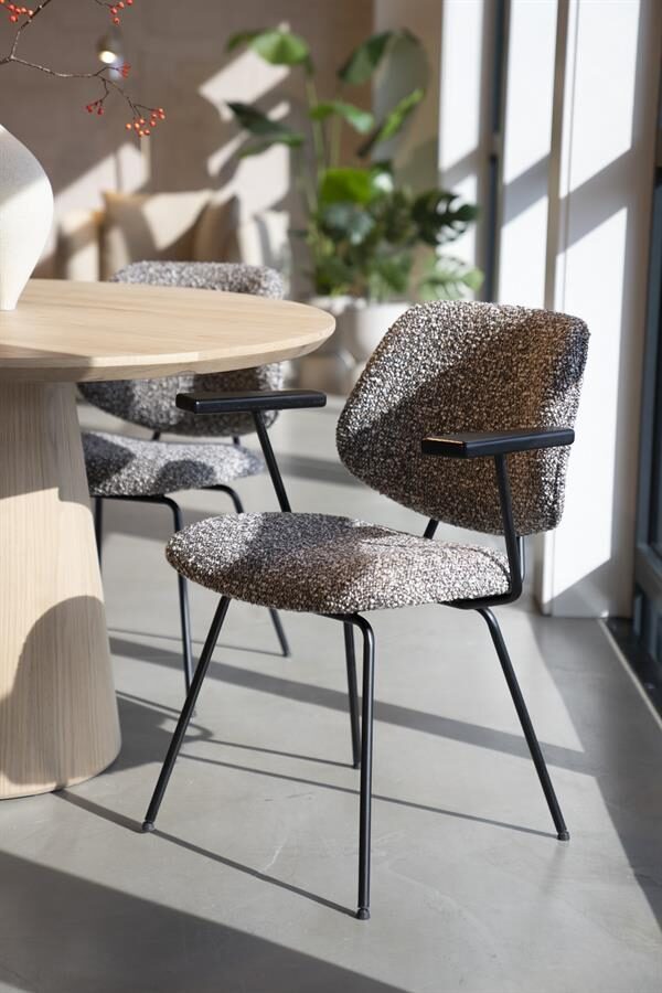 Stoel Jon met arml – taupe Maywood