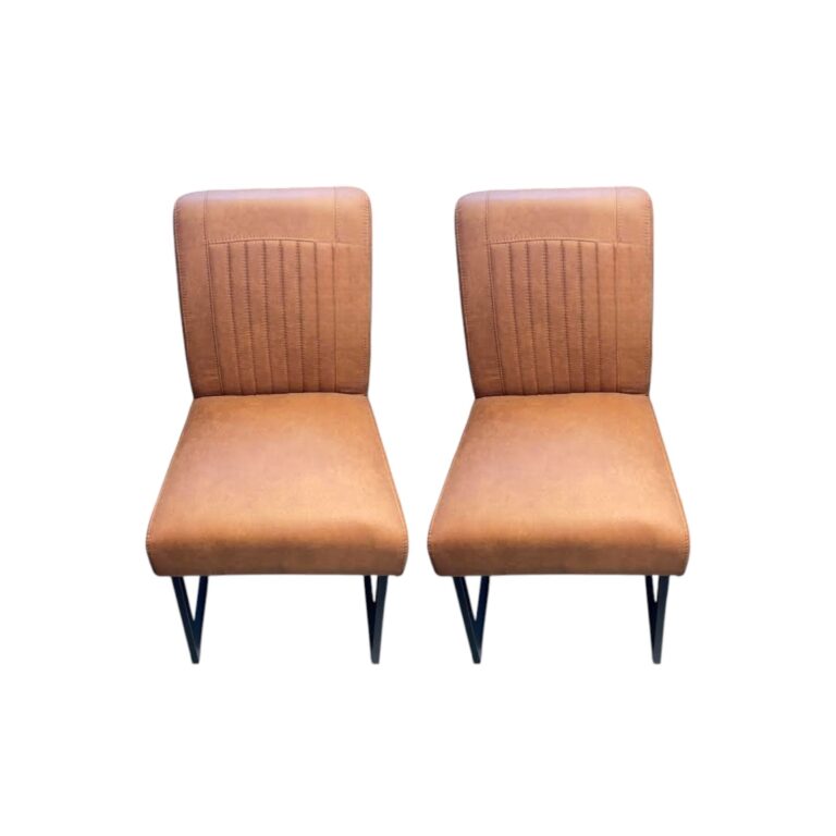 Eetkamerstoel Amy leer leder leren cognac stoel zwarte metalen poot wildeboer uitverkoop sale mokana outlet