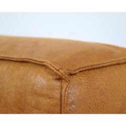 Fauteuil Enzo warm oranje stiksel materiaal leer leder leren stoel wildeboer