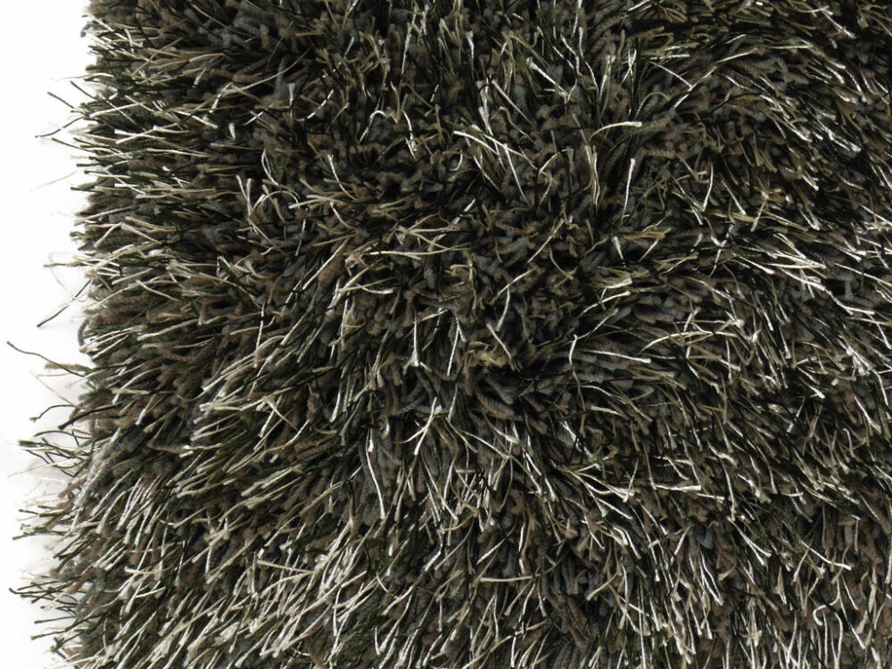 Love Shaggy Taupe 300x400