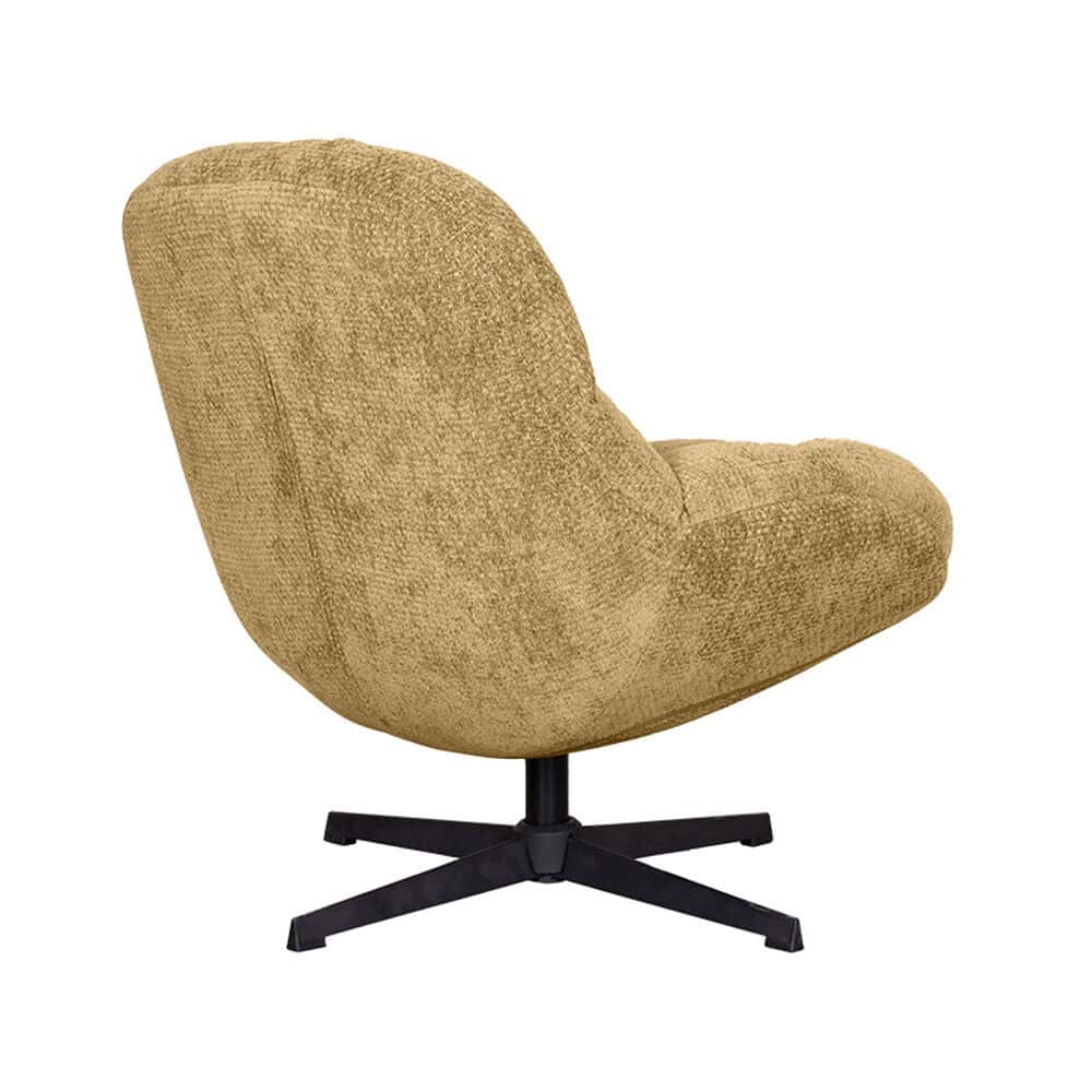 Zijden lounge fauteuil in warme taupe kleur met zachte bekleding en moderne zwarte onderstel, perfect voor gezellige zithoek.