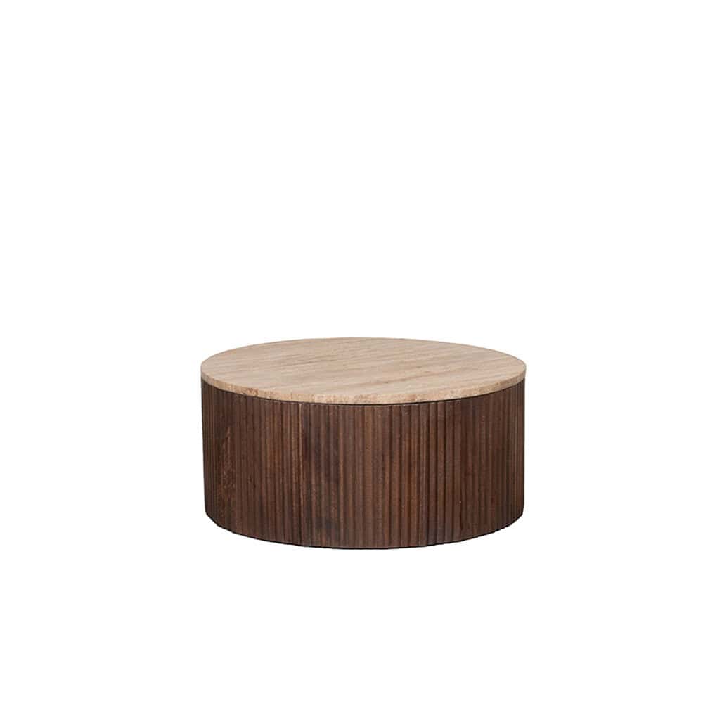 Houten bijzettafel met ronde vorm en natuurlijke afwerking, perfect voor modern en rustiek interieur.