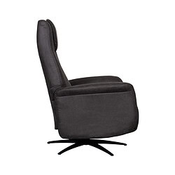 Zwarte relaxfauteuil van Mokana Meubelen met houten onderstel, comfortabel en stijlvol, perfect voor moderne woonruimtes.