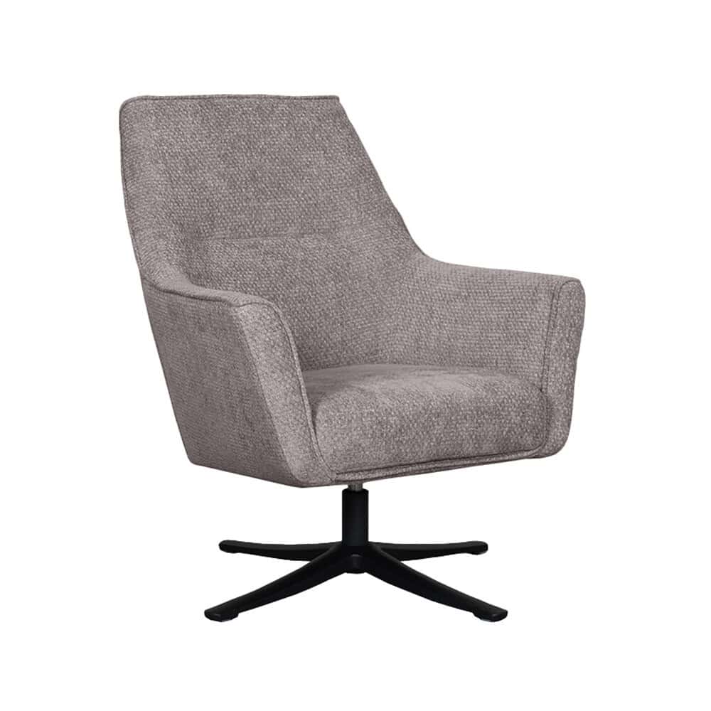 Modern fauteuil met gestoffeerde bekleding en zwarte onderstel, perfect voor een stijlvolle en comfortabele zithoek.