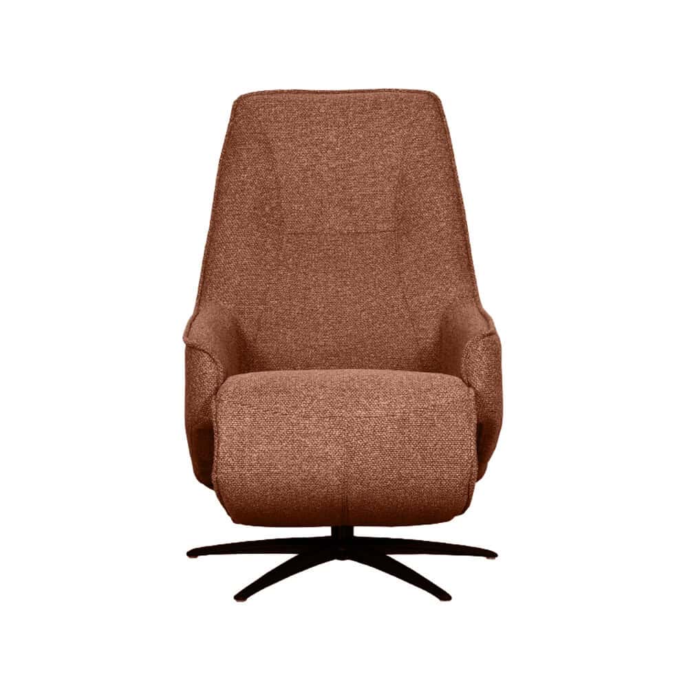 Knusse fauteuil met stoffen bekleding en moderne zwarte poots, perfect voor gezellige zithoek of lounge in elk interieur.