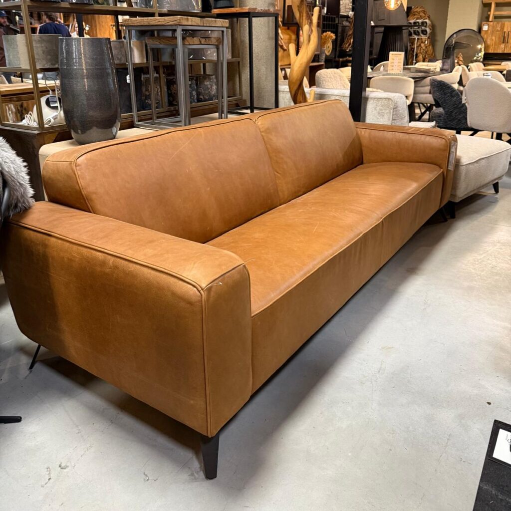 Luik 4 zits in oersterk vintage leder cognac