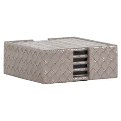 Robuuste gestoffeerde koffie- of salontafel met gevlochten patroon en opberglade, perfect voor moderne woonkamer decoratie.