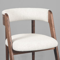 LABEL51 Eetkamerstoel Sasha - Wit - Boucle - Walnut Oak Frame