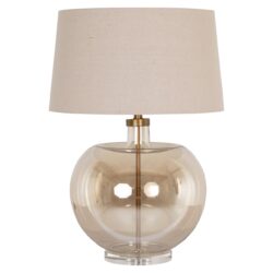 Glazen tafellamp met crème kappen en metalen accenten, ideale stijlvolle verlichting voor woonkamer of slaapkamer. Perfect voor modern of vintage interieur.