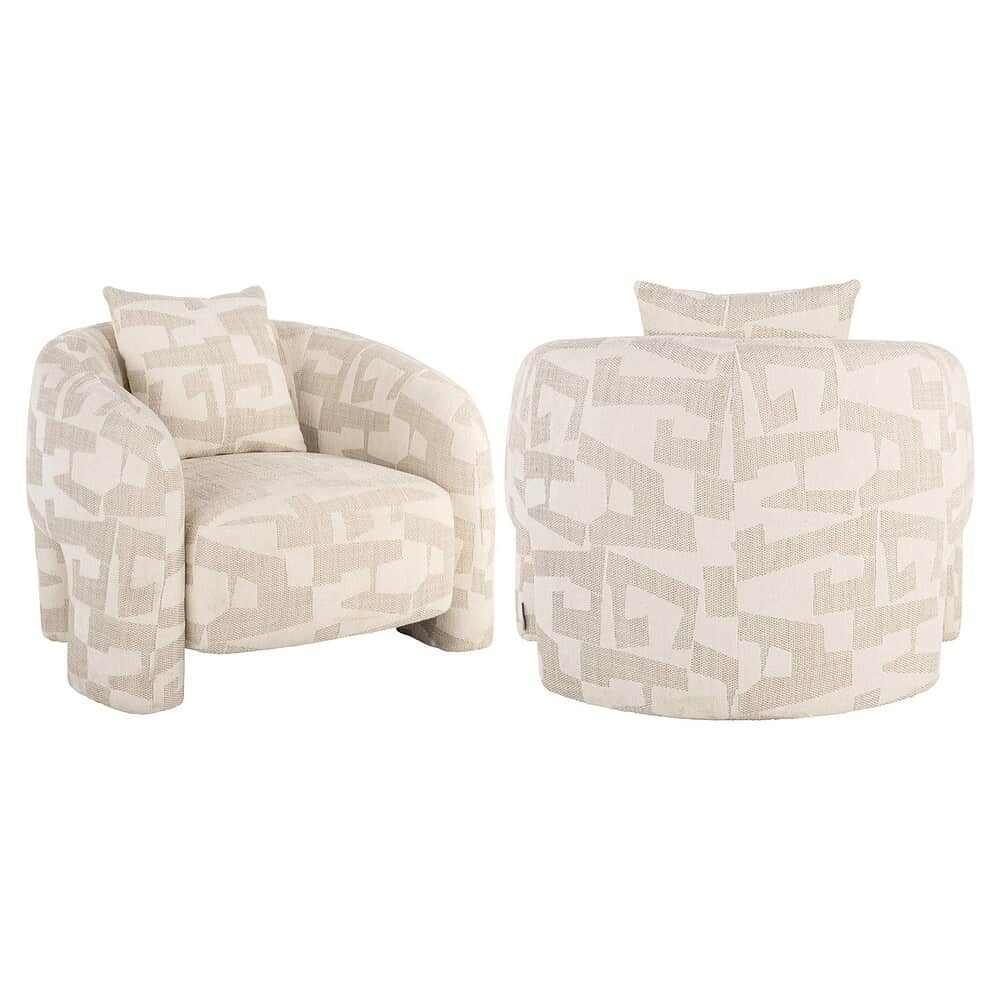 Elegant beige fauteuil en ronde kruk met geometrisch patroon, perfect voor moderne interieurs. Op maat gemaakte zachte meubelen van Mokana Meubelen, stijlvol en comfortabel.