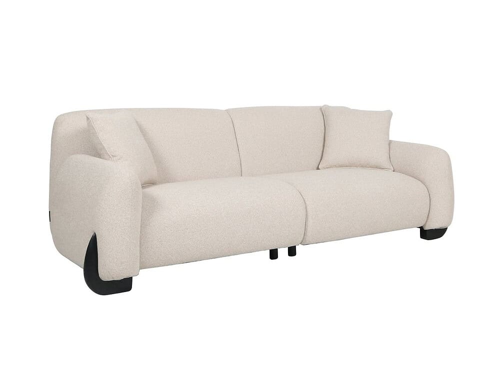 Lichte, comfortabele stoffen bank van Mokana Meubelen met moderne uitstraling, perfect voor iedere woonkamer.