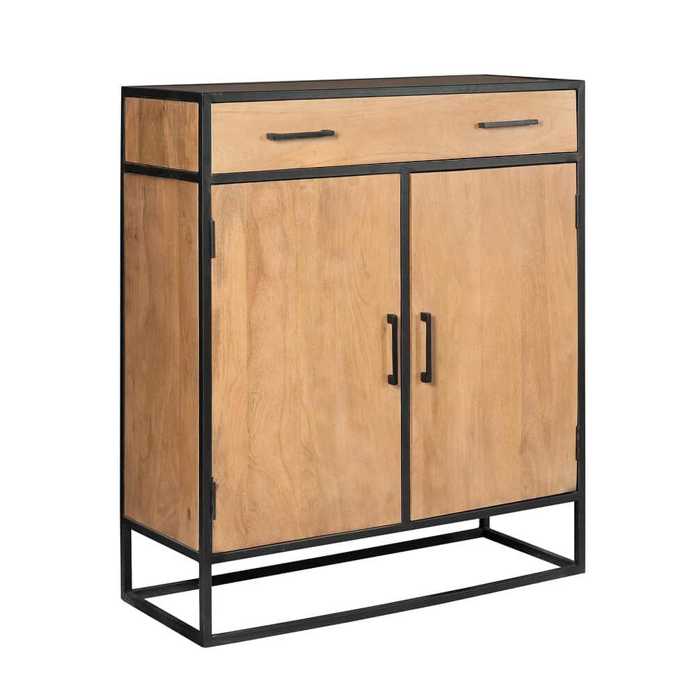 Robuuste houten kast met zwart metalen frame, geschikt voor industrieel en modern interieur, gecombineerd met natuurlijke houtdessins.