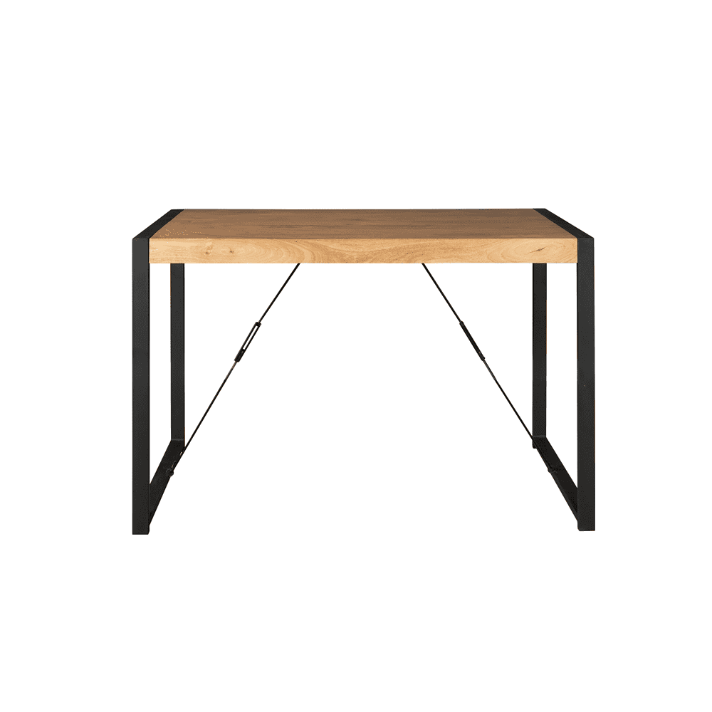 Modern eettafel met naturel houten blad en stalen frame, perfect voor een industrieel interieur.